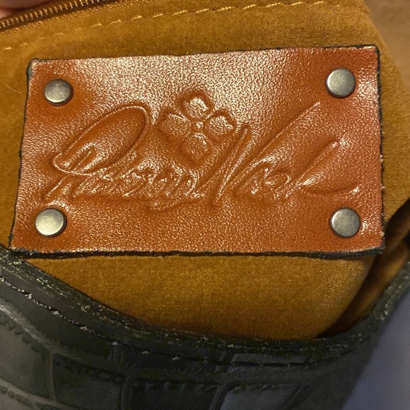 Patricia Nash Davoli Convertible Backpack - Picture 9 of 15